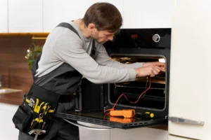 Troubleshooting Common Microwave Problems: Your Easy Guide 10 refrigerator repairing services in Kolkata, refrigerator repairing service, best microwave repair center in Kolkata, Common Microwave Problems